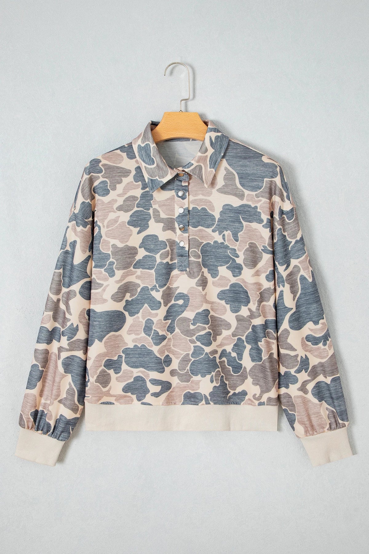 Camo Ribbed Contrast Trim Buttoned Collar Sweatshirt