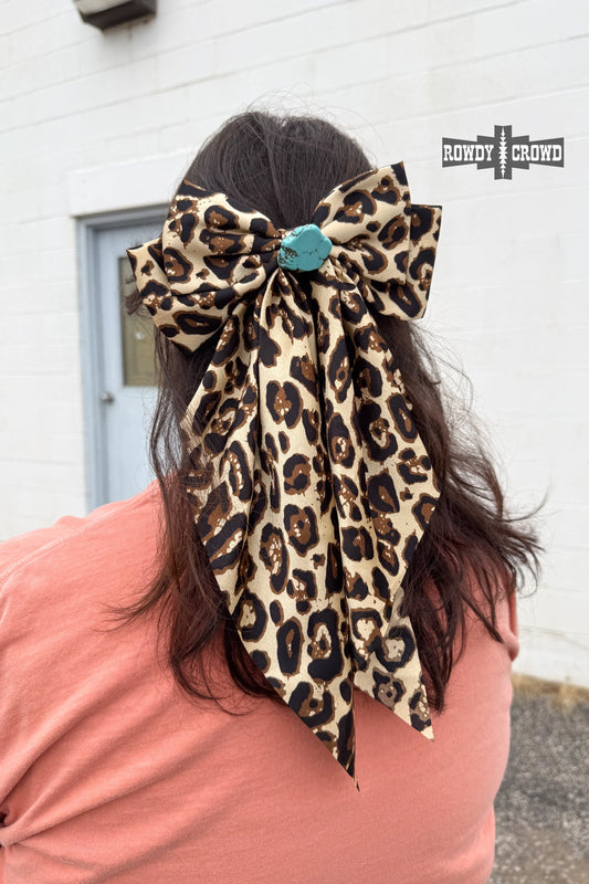 Loungin' Leopard Bow