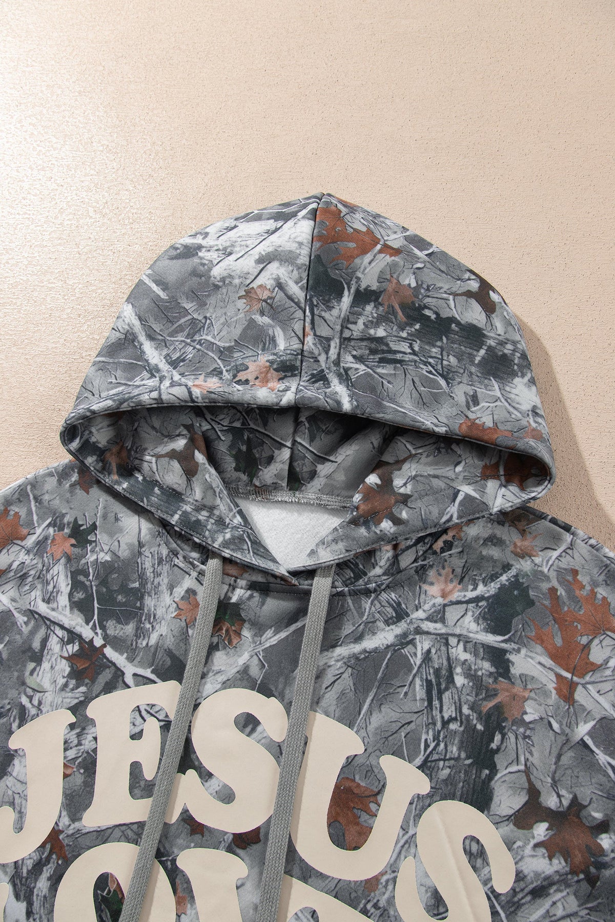 JESUS LOVES YOU Woodland Camo Letter Print Hoodie